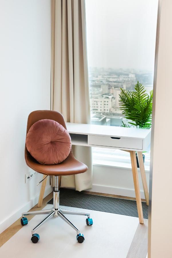 Unique Tower 22 Floor De Luxe Апартаменти *